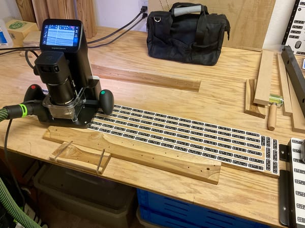 Domino tape board